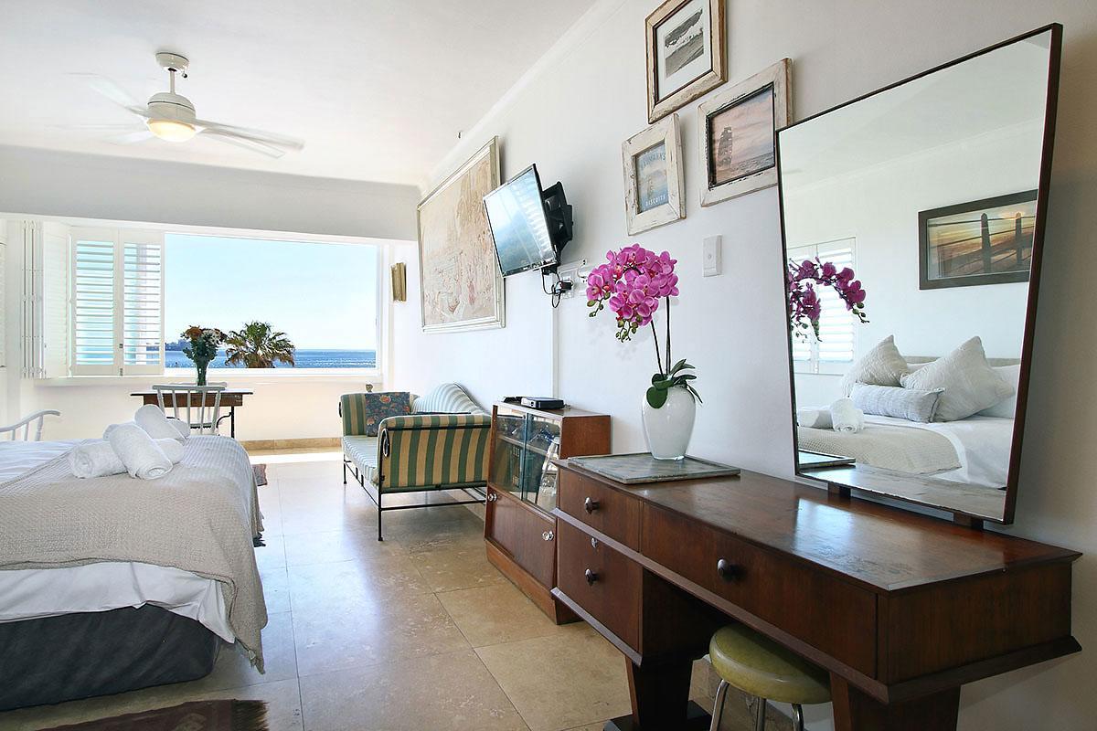 Dolphin Bay 2 Apartment Кейптаун Екстериор снимка